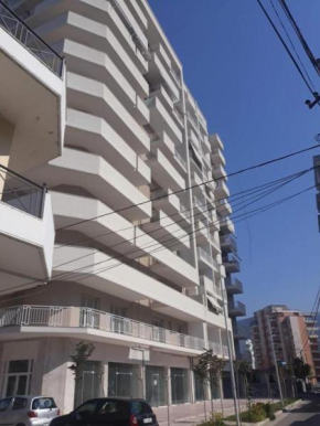 9th floor Apartment